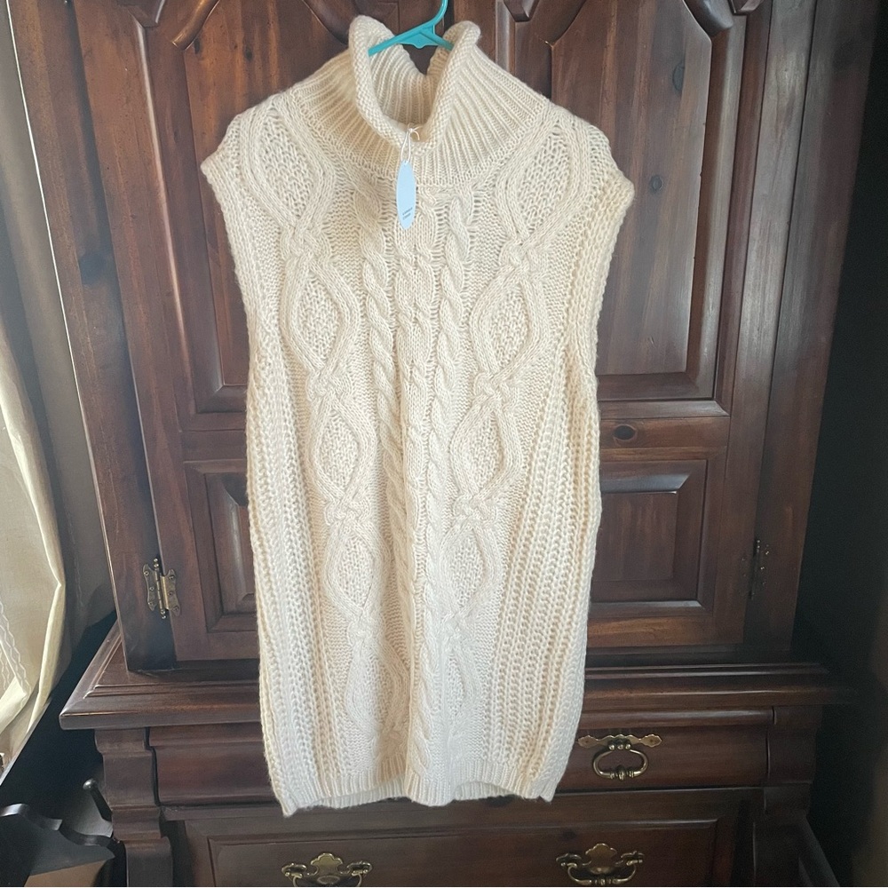 Cozy Cream Cable Knit Turtleneck Sweater